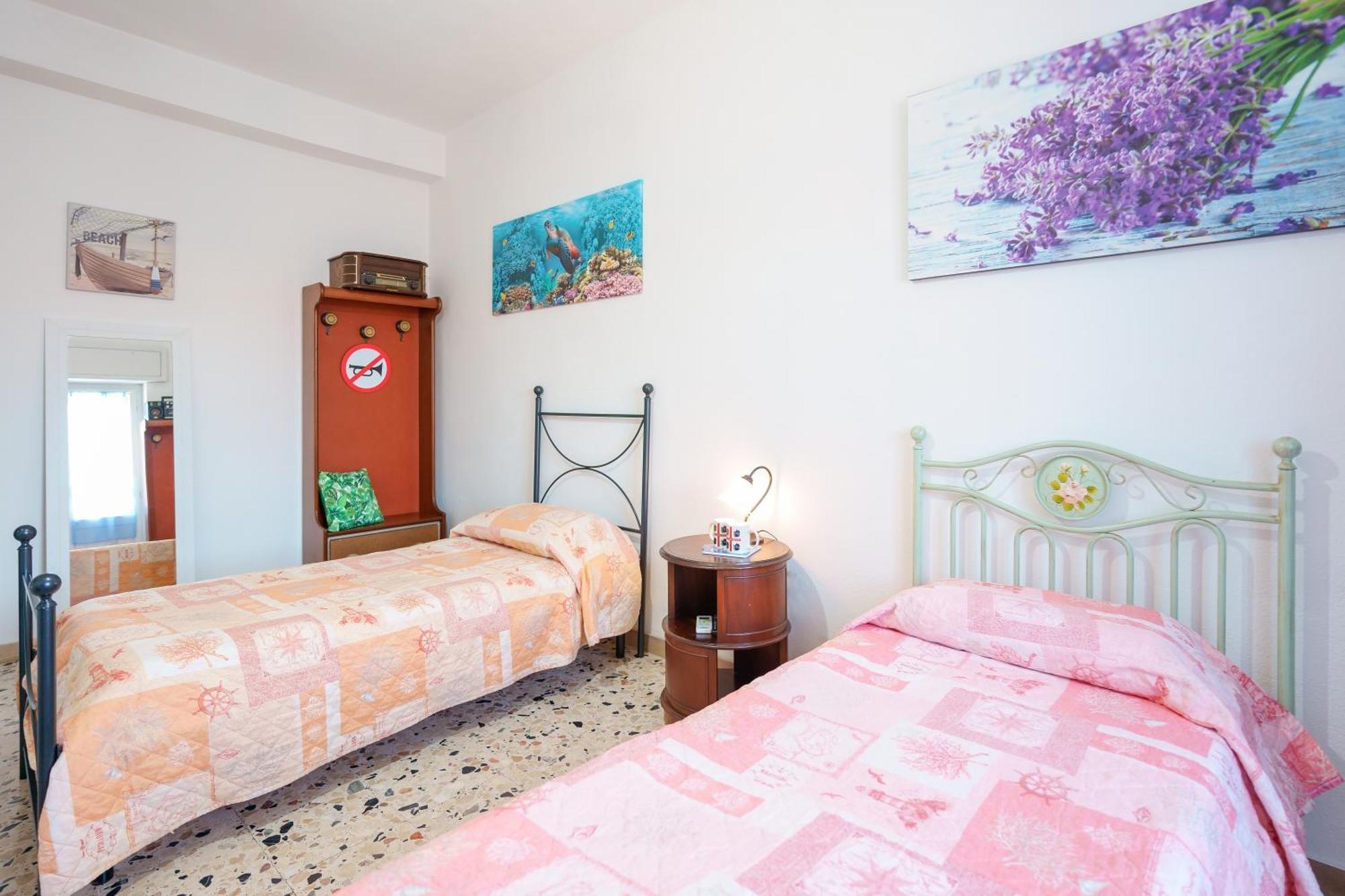 B&B Pothos - Eng Ita - Air Conditioning Wi-Fi Fridge Netflix Local Guide - Aria Condizionata, Frigo, Internet, Guida Locale Cagliari Exterior foto